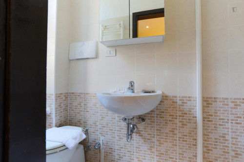 Cool studio in Navigli closo to NABA, IULM - Gallery - 9