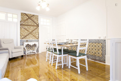 Cosy double bedroom in Bairro Alto, near Principe Real - Gallery - 4