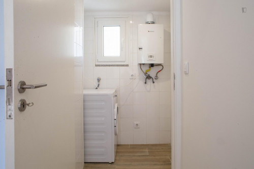 Perfect and cosy single ensuite bedroom in a student flat in Paranhos - Gallery - 11