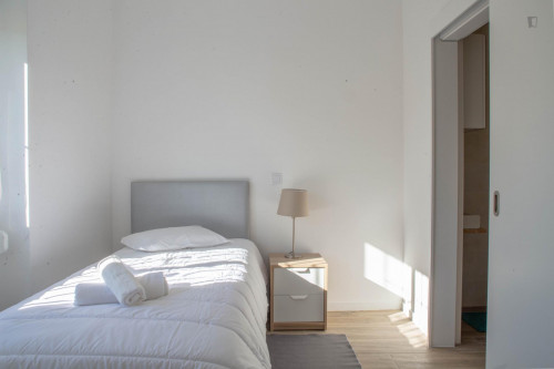 Perfect And Cosy Single Ensuite Bedroom In A Student Flat In Paranhos - 2