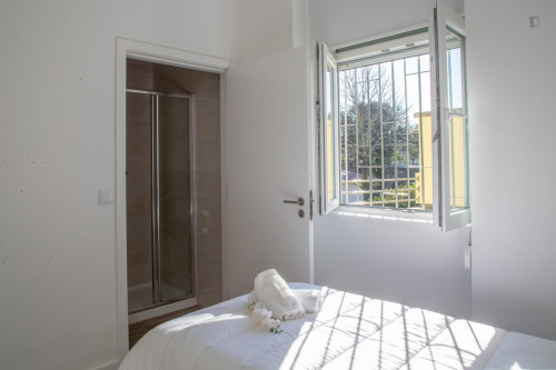 Very nice and bright single ensuite bedroom in student popular Paranhos (Porto)  - Gallery -  2
