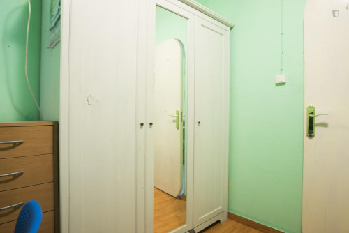 Lovely single bedroom not far from ESADE Business School - Universitat Ramon Llull