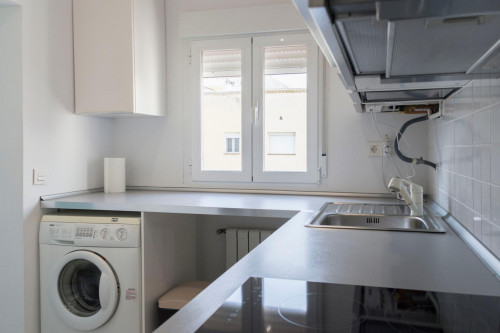 Delightful 1-bedroom flat in Prosperidad - Gallery - 8