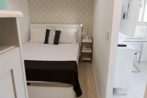 Delightful 1-bedroom flat in Prosperidad - Gallery - 18