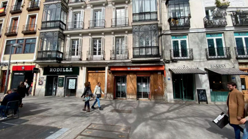 Well-decorated 1-bedroom apartment in a historic block of Trafalgar - Gallery - 16