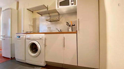 Beautiful 1-bedroom apartment in central Malasaña - Gallery - 7