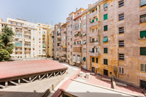 Comfy double bedroom near Colli Albani metro station