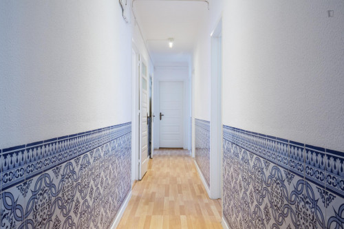 Welcoming double bedroom in Oeiras  - Gallery -  3