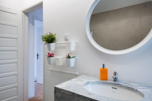 Welcoming double bedroom in Oeiras - Gallery - 8