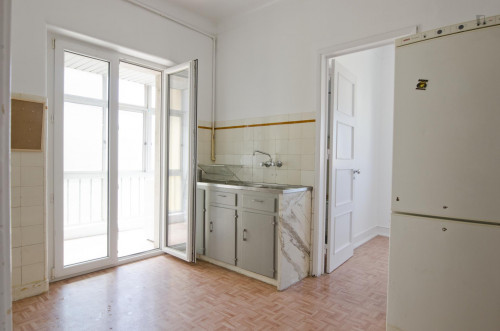 Very nice twin bedroom in Alvalade - Gallery - 18