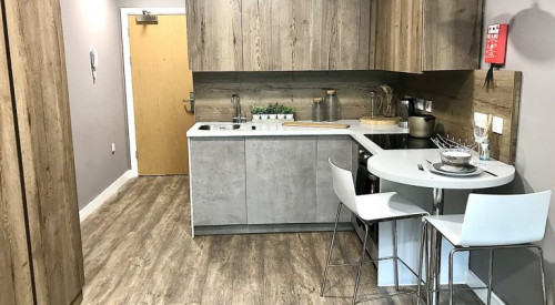  Classic Studio Plus  -  800 Bristol Road  - Gallery -  3