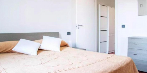  Cozy 1-Bedroom Fla 2 Minute Walking From Rogoredo Train And Metro Station  -  Cozy 1-bedroom fla 2 minute walking from Rogoredo Train and Metro station  - Gallery -  1