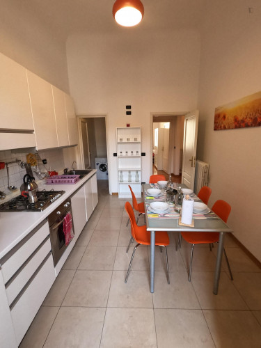 Nice single bedroom close to city centre - Gallery - 16