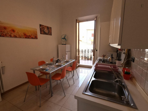 Nice single bedroom close to city centre - Gallery - 15