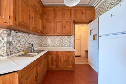 Homely double bedroom in Marquês de Pombal - Gallery - 49