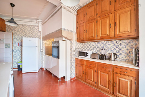 Homely double bedroom in Marquês de Pombal - Gallery - 44