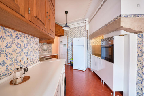 Homely double bedroom in Marquês de Pombal - Gallery - 43
