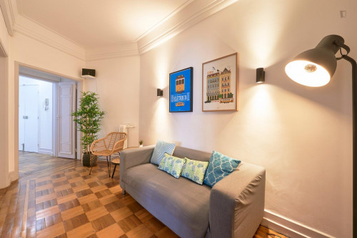 Beautiful single bedroom in Marquês de Pombal - Gallery - 7