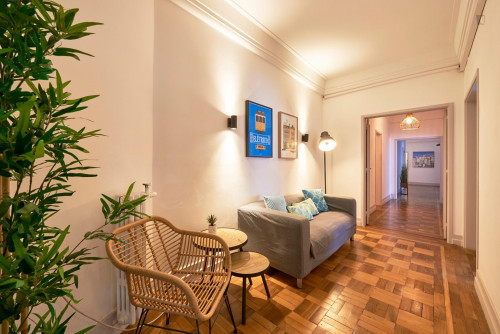 Bright bedroom in Marquês de Pombal - Gallery - 38