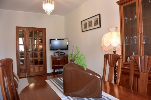 Double bedroom with a balcony, in Lordelo do Ouro - Gallery - 13