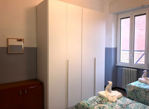 Twin bedroom in a 3-bedrooms flat near Villa San Giovanni  - Gallery -  2