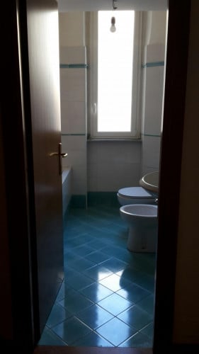 Comfy single bedroom close to Castro Pretorio metro station - Gallery - 9