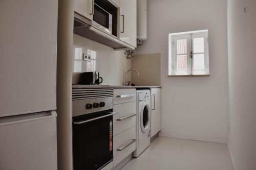 Great 1-bedroom apartment nearby Coimbra train station  - Gallery -  5
