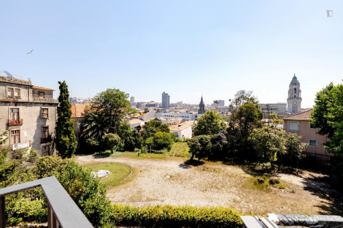 Porto Downtown Studio w/ Balcony - Gallery - 5
