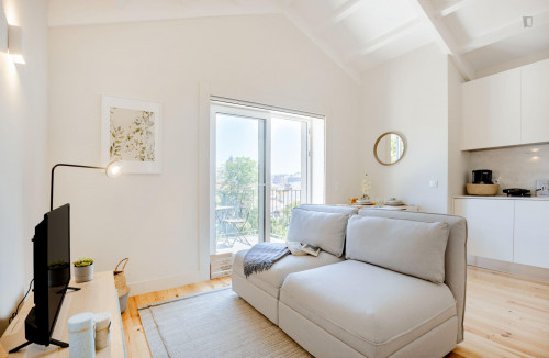 Porto Downtown Studio w/ Balcony - Gallery - 22