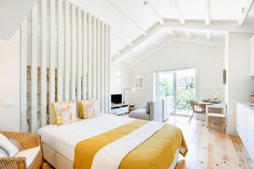 Porto Downtown Studio w/ Balcony - Gallery - 21