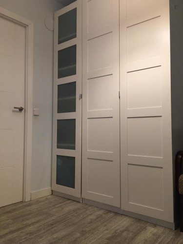 Lovely double bedroom close to IE University - Madrid Campus - Gallery - 5
