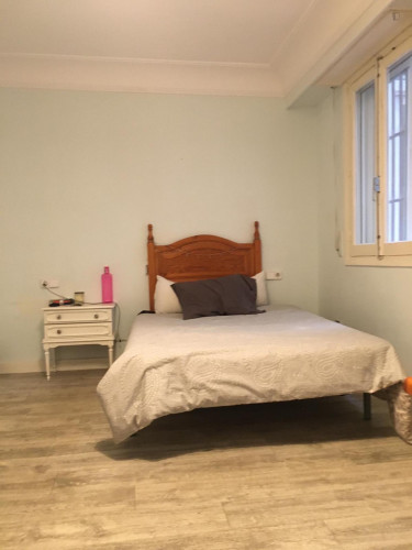 Lovely double bedroom close to IE University - Madrid Campus - Gallery - 7