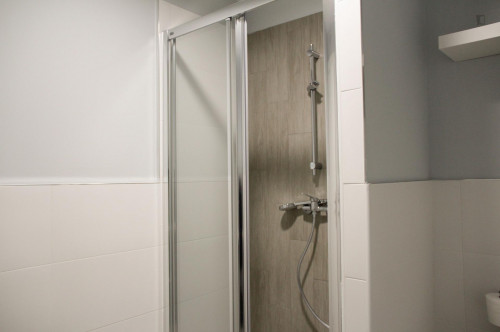 Enjoyable single bedroom in the central Lavapiés neighbourhood