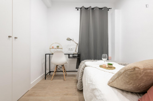 Charming double bedroom in Delicias - Gallery - 17