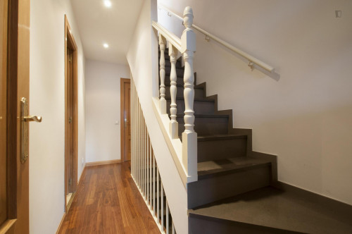 Double ensuite bedroom in bright 3-bedroom flat, in Tetuán  - Gallery -  5