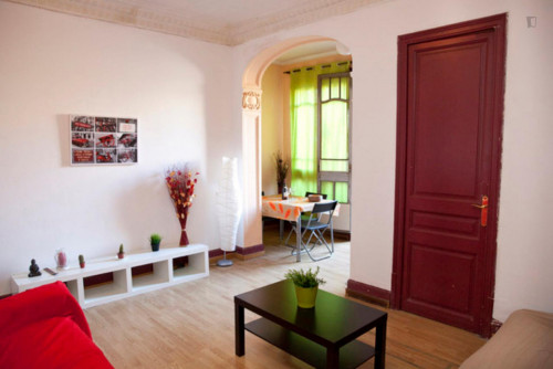 Excellent double bedroom in El Fort Pienc - Gallery - 17