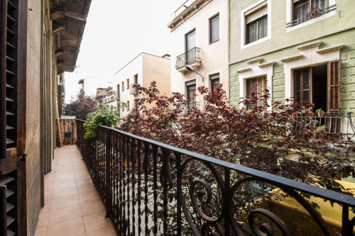 Tasteful double bedroom near the Fontana metro  - Gallery -  5