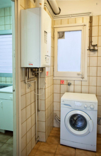 Cosy room in shared flat in Gracia Metro Lesseps - Gallery - 5
