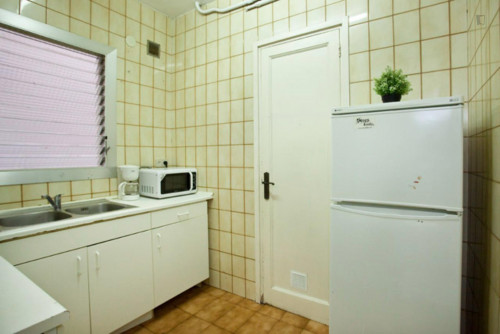 Cosy room in shared flat in Gracia Metro Lesseps - Gallery - 6