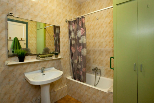 Cosy room in shared flat in Gracia Metro Lesseps - Gallery - 16
