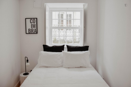  Fabulous 1-Bedroom Apartment Nearby Coimbra Train Station  -  Fabulous 1-bedroom apartment nearby Coimbra train station  - Gallery -  1