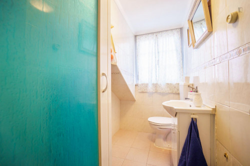 Homely double bedroom in lively Bairro Alto - Gallery - 11