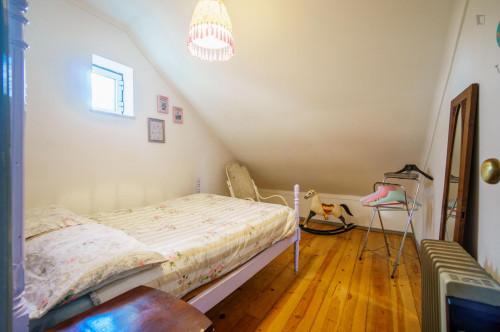 Homely double bedroom in lively Bairro Alto  - Gallery -  2