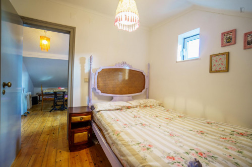 Homely Double Bedroom In Lively Bairro Alto - 2