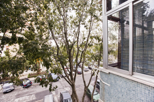 Large double bedroom in Benfica - Gallery - 15