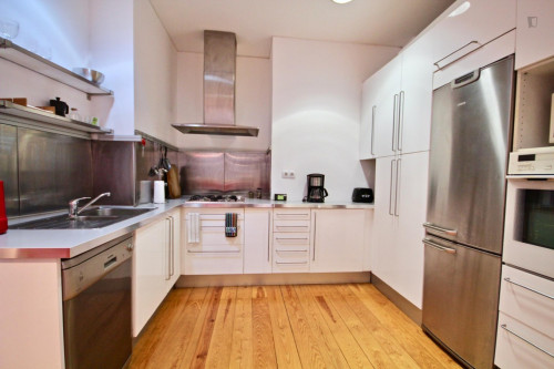 Elegant 2-bedroom apartment in lively Rossio - Gallery - 15