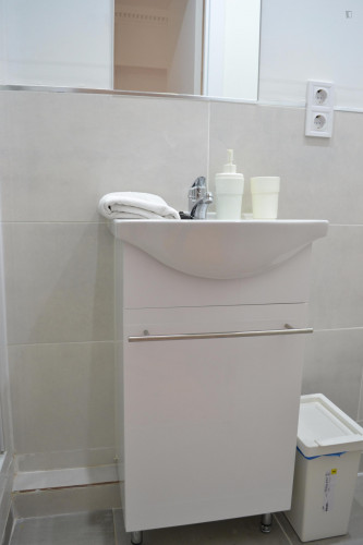 Comfortable studio near the Argüelles metro - Gallery - 7