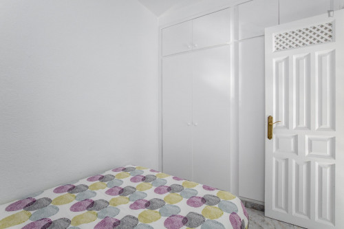 Charismatic double bedroom in hip El Raval