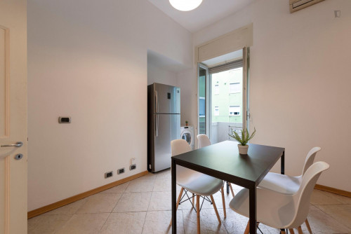 Private single bedroom nearby Milano Centrale Railway Station - Gallery - 7