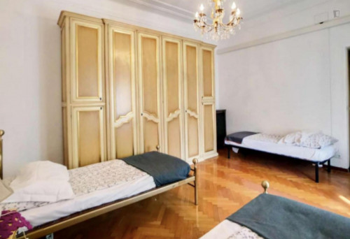  Bright Bed In A Shared Apartment, In Porta Venezia Neighbourhood  -  Bright bed in a shared apartment, in Porta Venezia neighbourhood  - Gallery -  1
